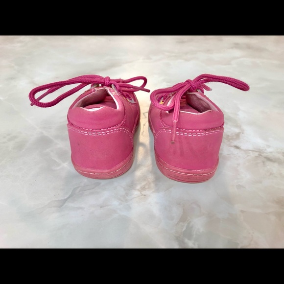 Girls Toddler Size 4 Wee Walkers Runner Walking Shoe Rubber Sole Ankle Support - Picture 3 of 7